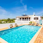 Gemini Villa Guia