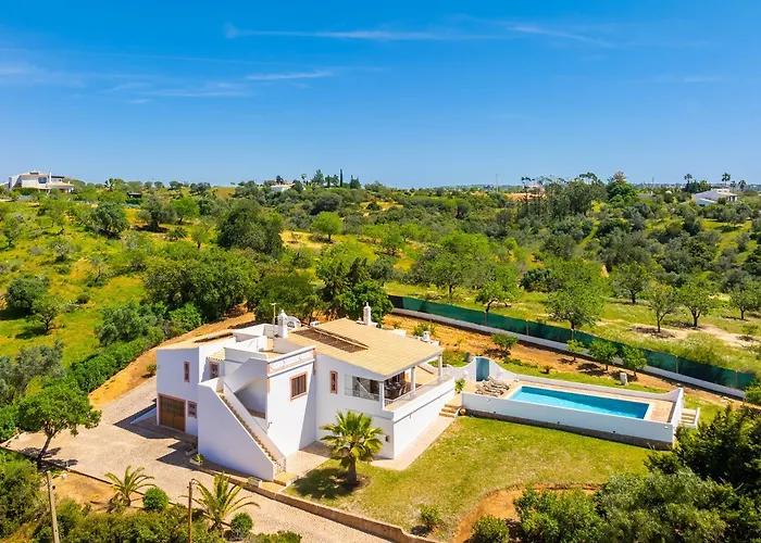 ヴィラ Gemini ギーア